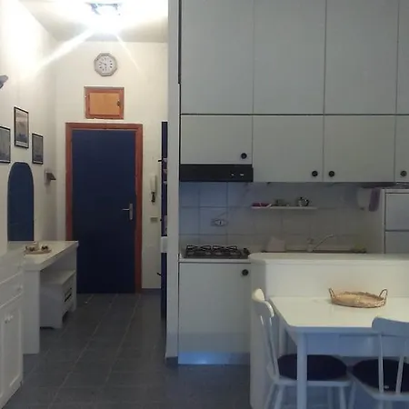 Scalea Beach Apartments * Scalea