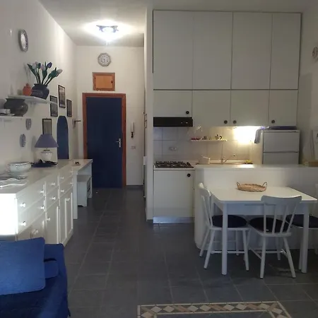 Scalea Beach Apartments Scalea