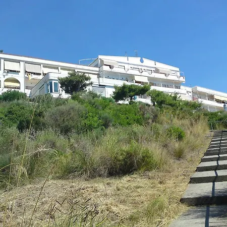 Scalea Beach Apartments